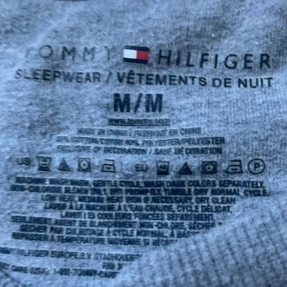 ❤️💙Tommy Hilfiger sweatshirt - Picture 4 of 4